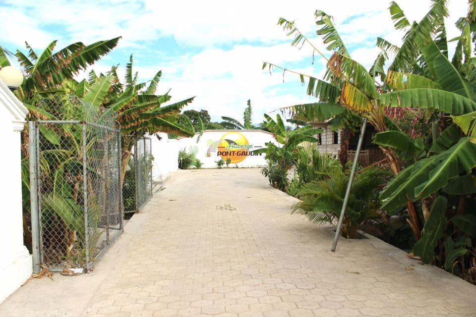 Auberge Pont-Gaudin Gonaives Εξωτερικό φωτογραφία